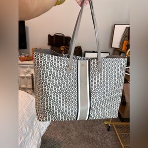 Tory Burch Gemini Link Tote